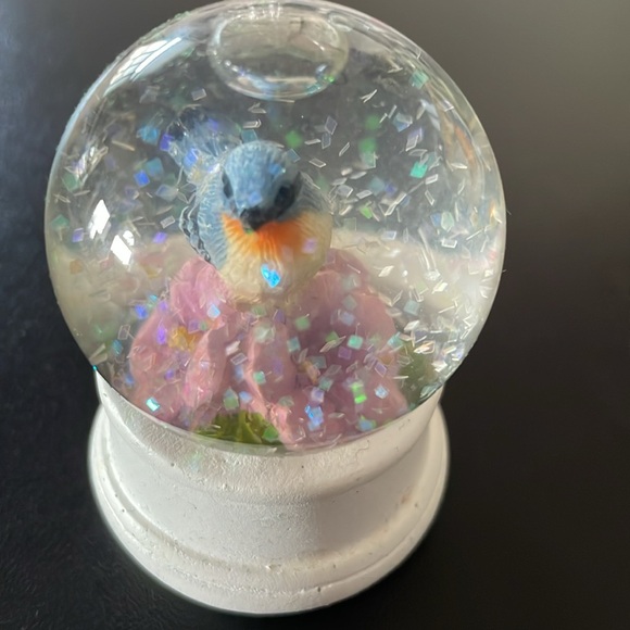 Mini snow globe - Picture 2 of 2